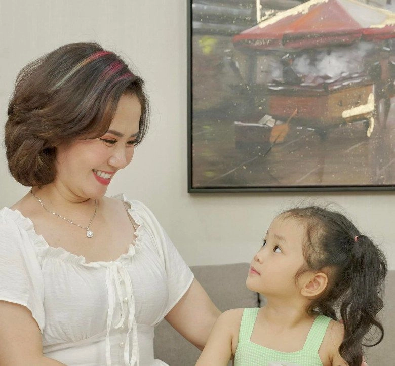 Diễn viên anh tuấn - nguyệt hằng u50 lên chức ông bà vẫn sinh thêm con thứ 4 - 6