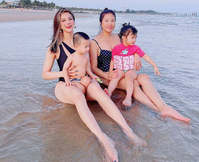 Diệp lâm anh từng bị nghi đập mặt xây lại nhìn nhan sắc 2 nhóc tỳ mới rõ sự thật - 14