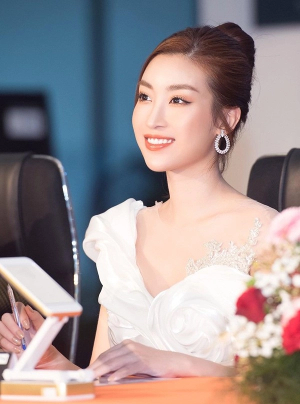 Đỗ mỹ linh lần đầu công bố tiền thi hh việt nam nghe xong ai cũng nể phục - 10
