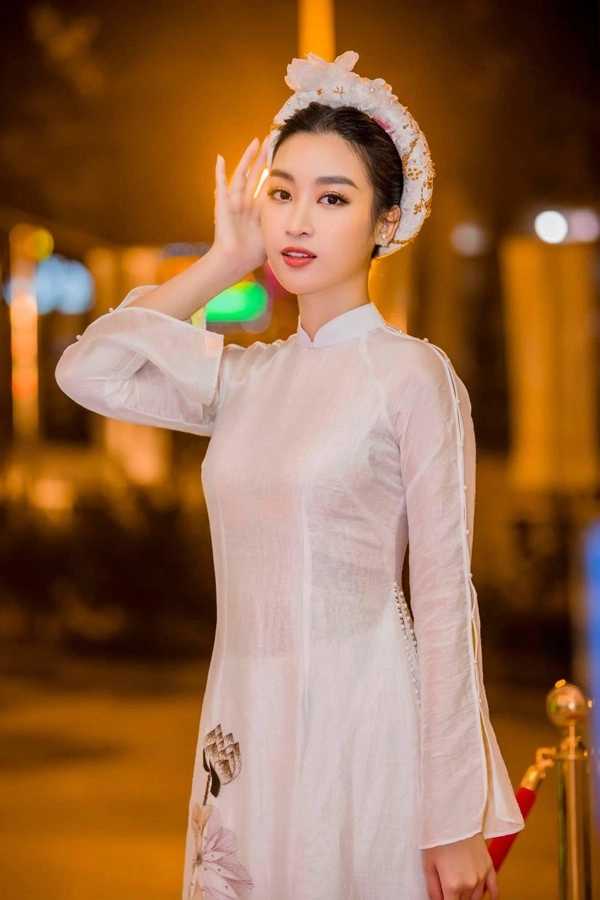 Đỗ mỹ linh lần đầu công bố tiền thi hh việt nam nghe xong ai cũng nể phục - 17