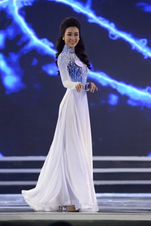 Đỗ mỹ linh rạng rỡ đăng quang hoa hậu việt nam 2016 - 19
