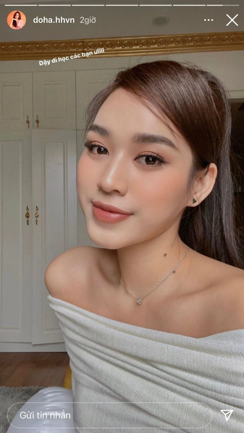 Đỗ thị hà háo hức trở lại trường phấn son sương sương chuẩn sinh viên gương mẫu - 1