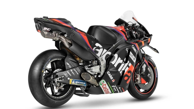 Đội đua aprilia racing rs-gp ra mắt motogp 2022 - 2