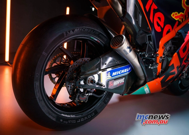 Đội đua tech3 ktm factory racing ra mắt và sẵn sàng chiến đấu motogp 2021 - 17