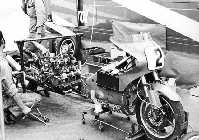 Động cơ piston hình bầu dục honda nr500 - công nghệ nổi tiếng những năm 70 - 8