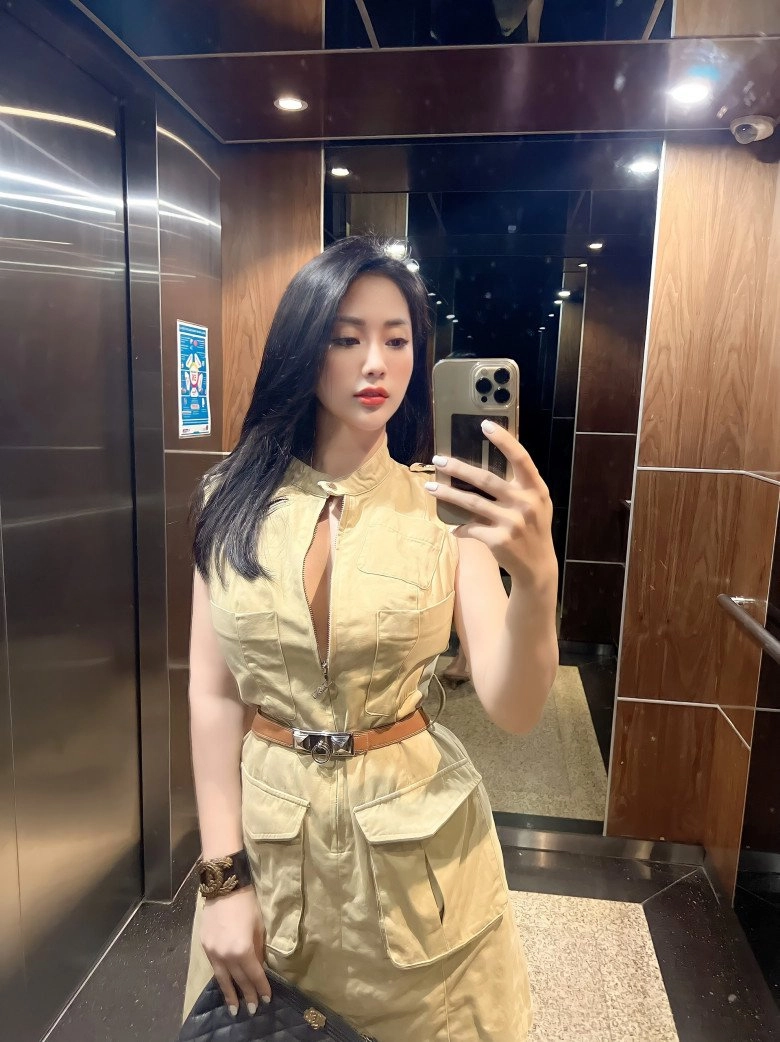 Đưa con khai giảng mẹ đơn thân hà nội nổi bật nhất sân trường nhiều máy ảnh cũng giơ lên chụp lén - 6