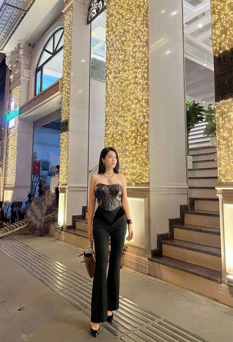 Đưa con khai giảng mẹ đơn thân hà nội nổi bật nhất sân trường nhiều máy ảnh cũng giơ lên chụp lén - 7