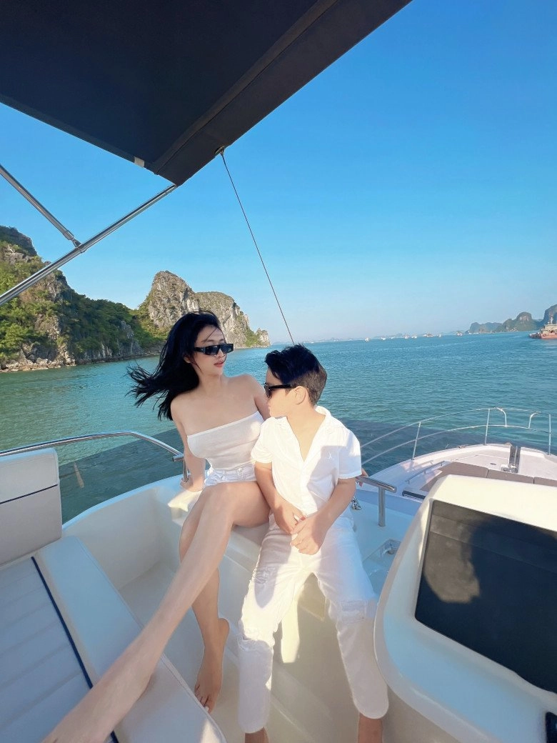 Đưa con khai giảng mẹ đơn thân hà nội nổi bật nhất sân trường nhiều máy ảnh cũng giơ lên chụp lén - 14