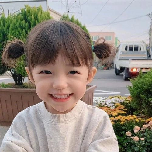 Đứa trẻ sinh vào 4 tháng này thường được quý nhân phù trợ tương lai sống giàu sang - 1