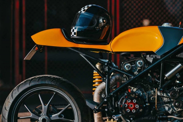 Ducati 749 độ phong cách cafe racer tàn bạo với thời gian 3 năm - 6