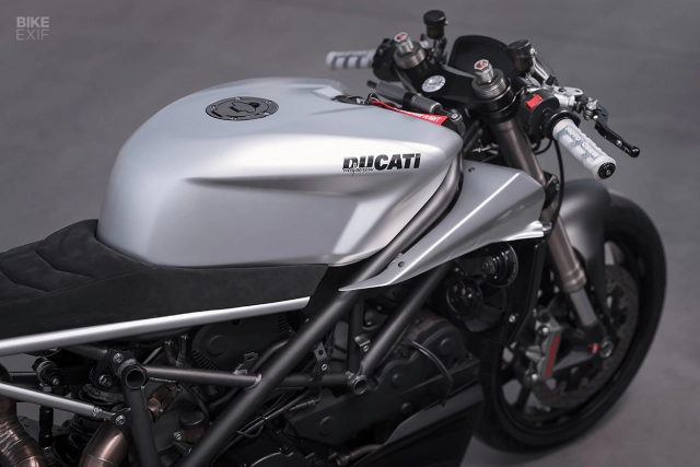 Ducati 848 evo cafe racer của motocrew - 4