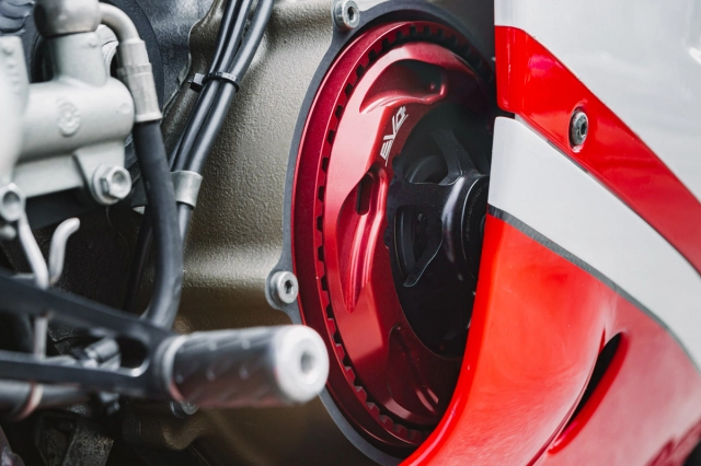 Ducati desmosedici d16rr - mẫu xe trong mơ của nhiều người - 10