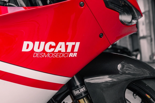 Ducati desmosedici d16rr - mẫu xe trong mơ của nhiều người - 12