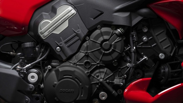 Ducati diavel v4 2023 lột xác trong năm mới với phương châm dare to be bold - 3