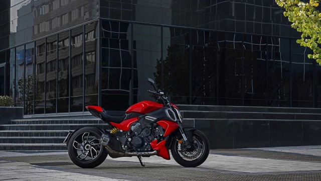 Ducati diavel v4 giành được giải thưởng chiếc xe đẹp nhất tại eicma 2022 - 1