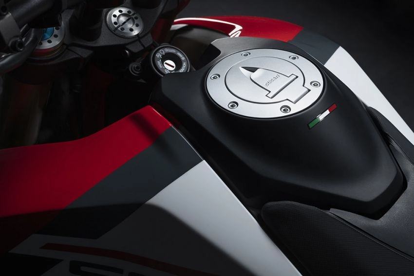 Ducati hypermotard 950 2022 bất ngờ ra mắt lấy cảm hứng từ motogp - 13