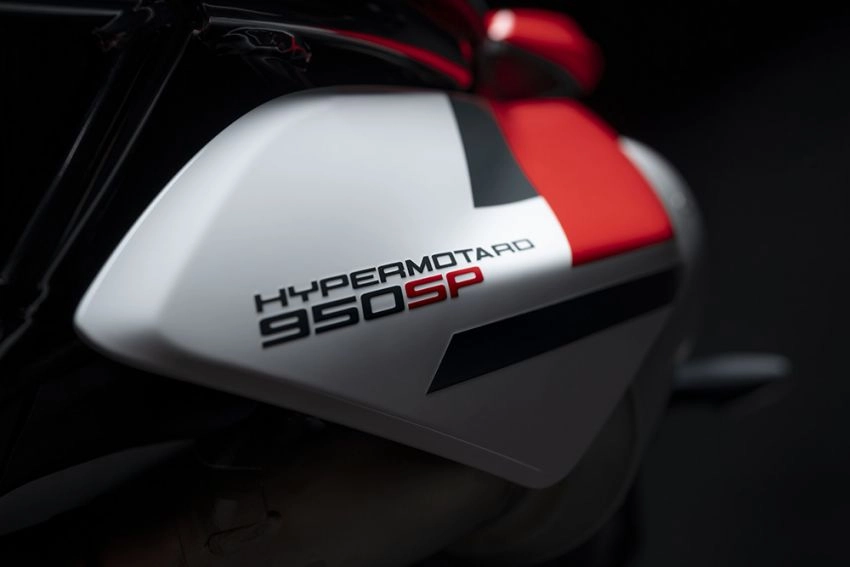Ducati hypermotard 950 2022 bất ngờ ra mắt lấy cảm hứng từ motogp - 14