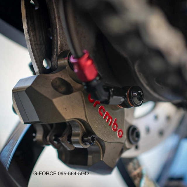 Ducati hypermotard 950 độ tối tân với dàn đồ chơi cực khủng - 8