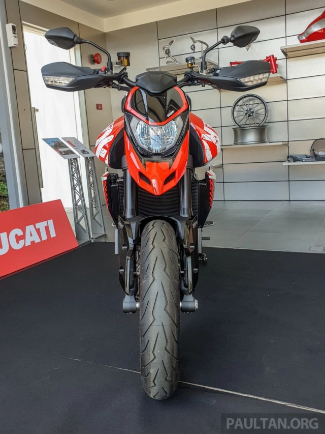 Ducati hypermotard 950 rve 2021 ra mắt với giá hơn 450 triệu đồng - 5