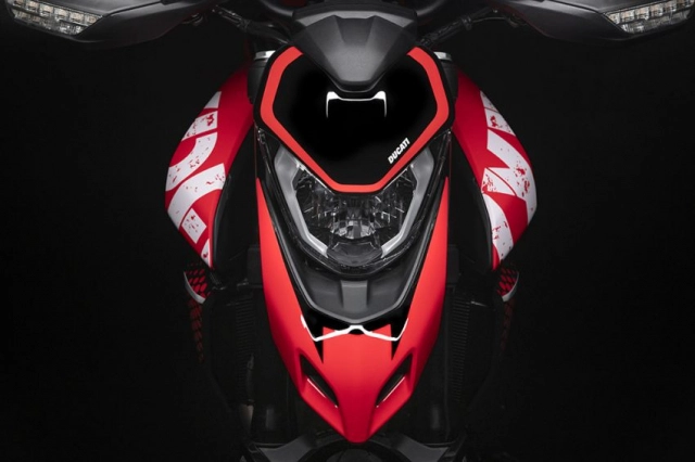 Ducati hypermotard 950 rve ra mắt với ngoại hình cực chất - 1