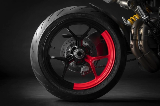 Ducati hypermotard 950 rve ra mắt với ngoại hình cực chất - 4