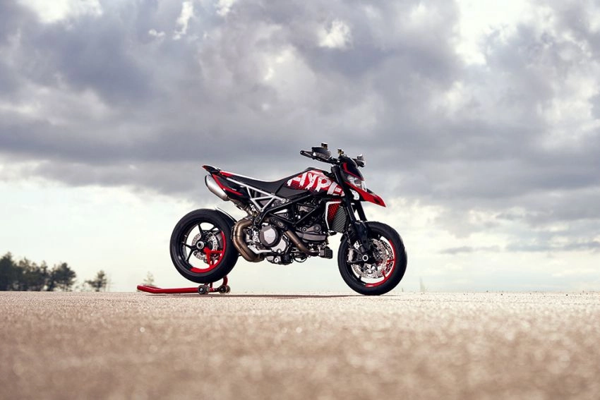 Ducati hypermotard 950 rve ra mắt với ngoại hình cực chất - 17