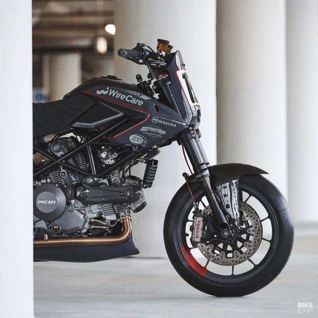 Ducati hypermotard độ phong cách flat tracker đến từ analog motorcycle - 5