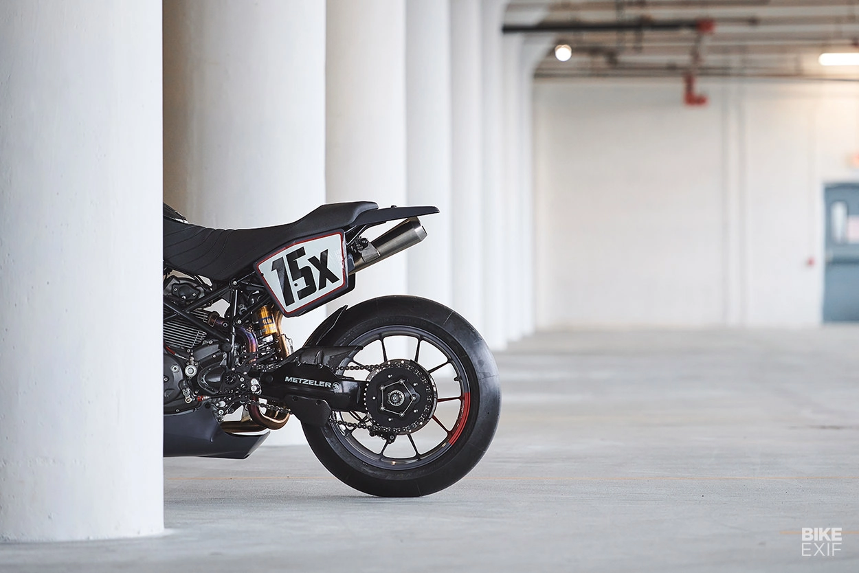Ducati hypermotard độ phong cách flat tracker đến từ analog motorcycle - 11