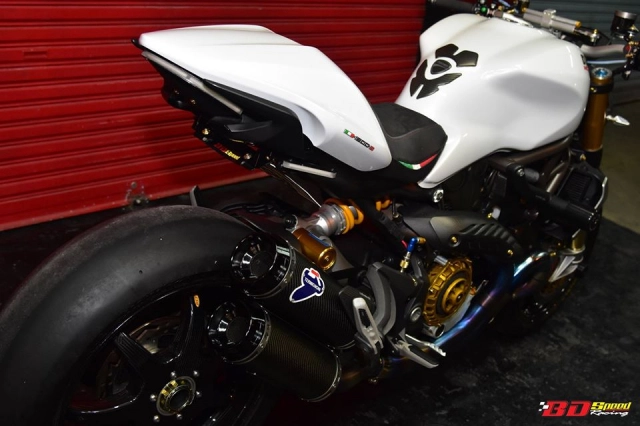 Ducati monster 1200s độ lôi cuốn trong thân hình trắng trẻo - 26