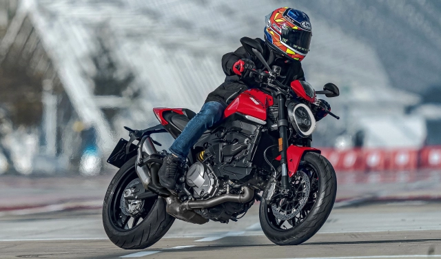 Ducati monster 2021 cập bến thị trường đông nam á - 1