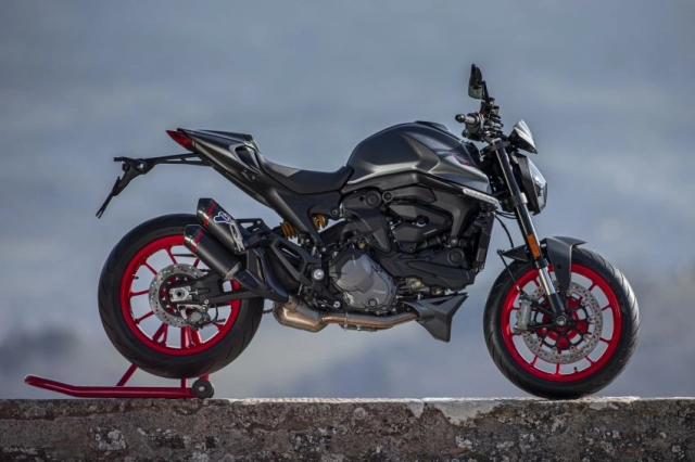 Ducati monster 2021 được bổ sung gói phụ kiện chính hãng và đồ họa mới - 15