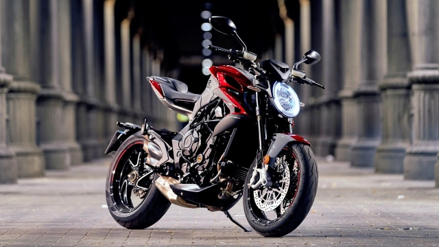 Ducati monster 2021 và mv agusta brutale 800 rr 2021 trên bàn cân thông số - 6