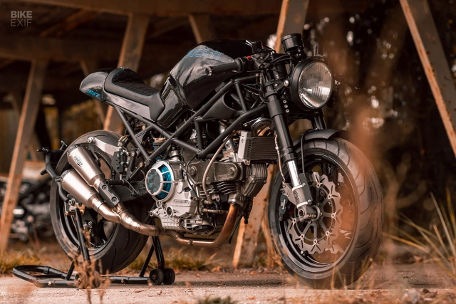 Ducati monster 900 lột xác với diện mạo bóng bẩy đến từ nct - 3