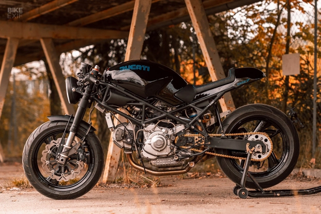 Ducati monster 900 lột xác với diện mạo bóng bẩy đến từ nct - 8