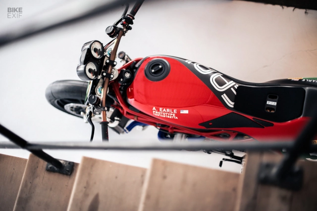 Ducati monster s4rs độ phong cách tracker với ngoại hình lôi cuốn - 1