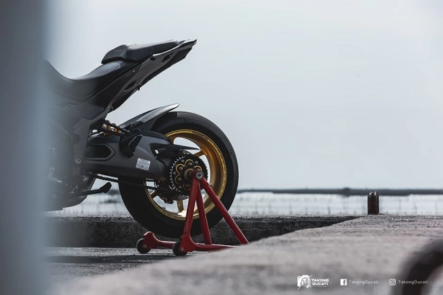 Ducati multistrada độ cá tính với dàn chân sáng chói - 8