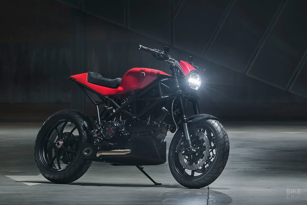 Ducati multistrada độ lại theo phong cách cafe racer - 3