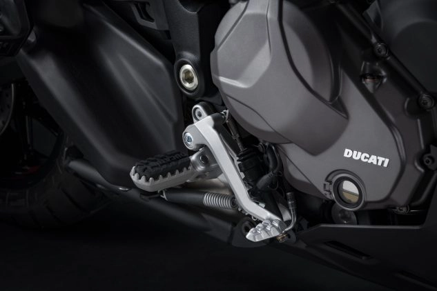 Ducati multistrada v2 2022 trình làng thay thế cho người anh em multistrada 950 - 11