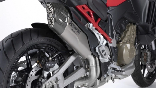Ducati multistrada v4 trở nên thể thao hơn với bộ ống xả akrapovic - 4