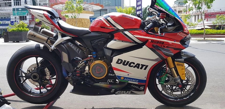 Ducati panigale 1199s độ đẹp bá cháy trên đất việt - 1