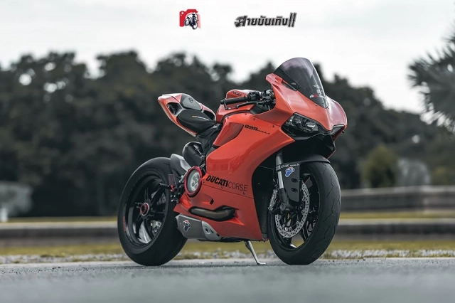 Ducati panigale 899 cuốn hút với nâng cấp dàn chân superbike - 1