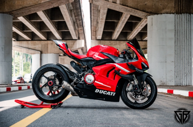 Ducati panigale 899 độ bodykit superleggera v4 của giba moto - 1