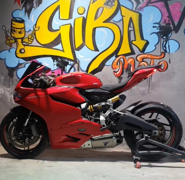 Ducati panigale 899 độ bodykit superleggera v4 của giba moto - 3