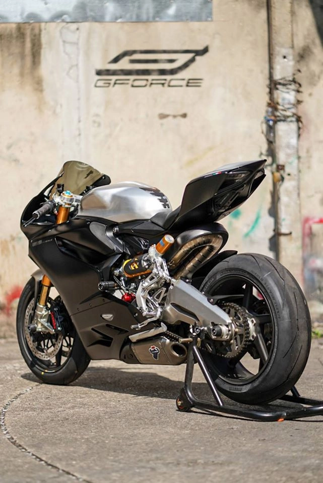 Ducati panigale 899 độ lôi cuốn với nhà tài trợ motocorse - 12
