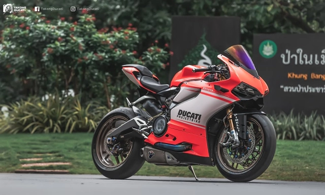 Ducati panigale 899 độ nhẹ nhàng sâu lắng theo phong cách superleggera - 3