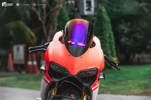 Ducati panigale 899 độ nhẹ nhàng sâu lắng theo phong cách superleggera - 5