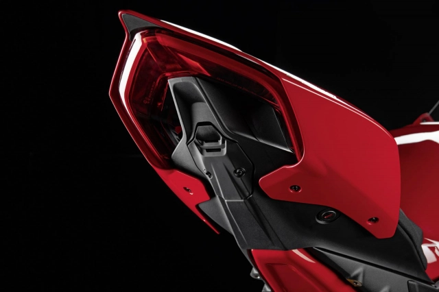 Ducati panigale v4 2021 được trang bị gói phụ kiện performance accessories - 7