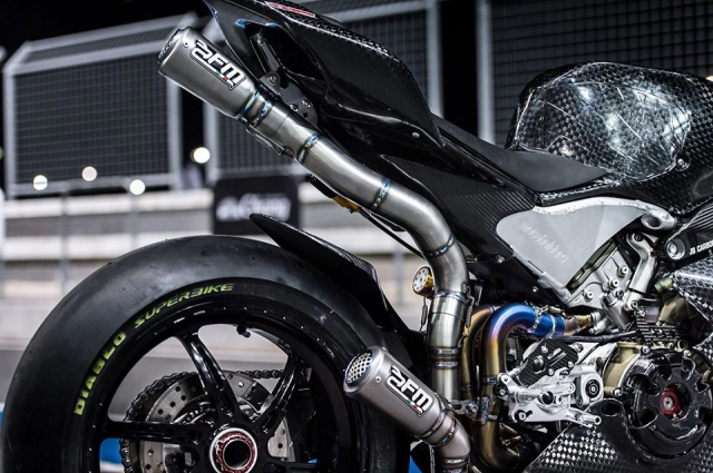 Ducati panigale v4 độ đầy gây cấn với diện mạo full carbon - 10