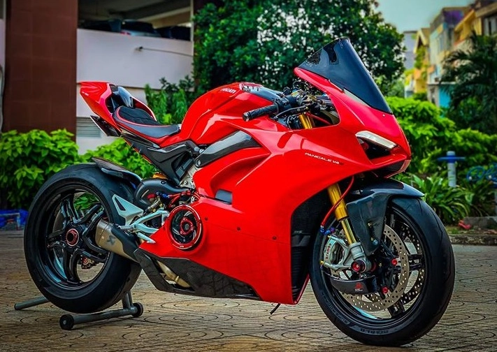 Ducati panigale v4 s biến hình hoàn hảo với diện mạo cực chất - 3