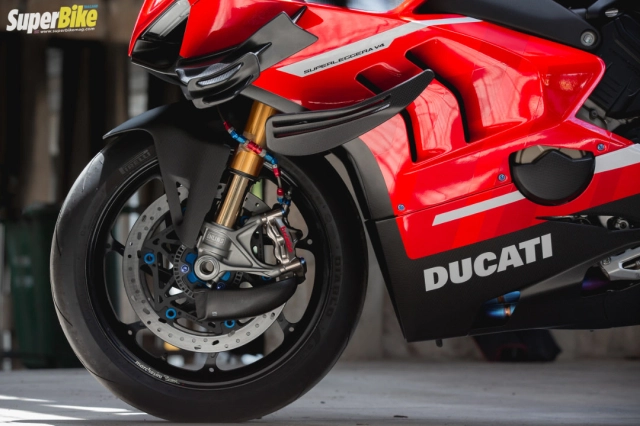 Ducati panigale v4 s độ thành superleggera đỉnh nhất hiện nay - 10